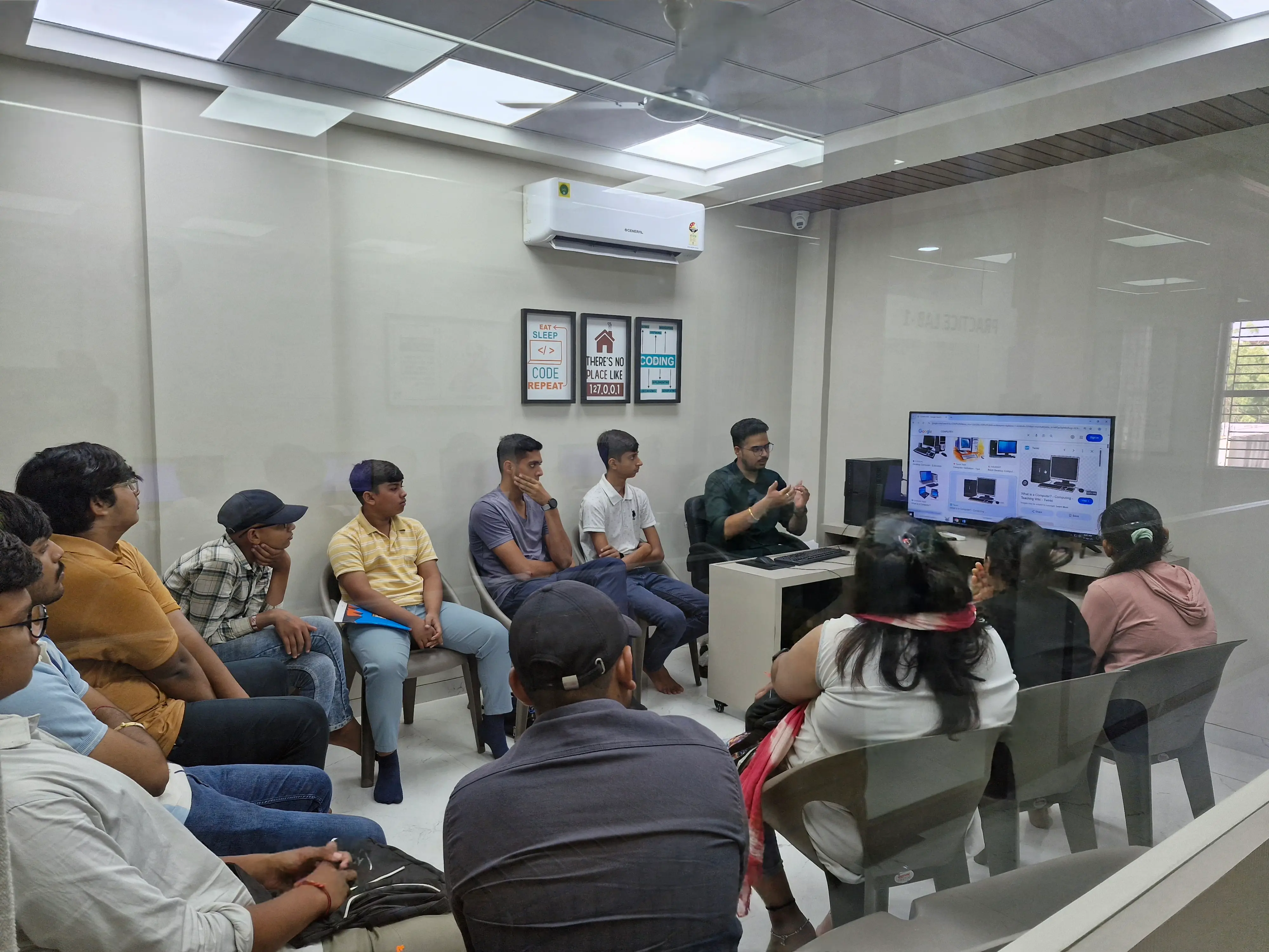 LECTURE ROOMS