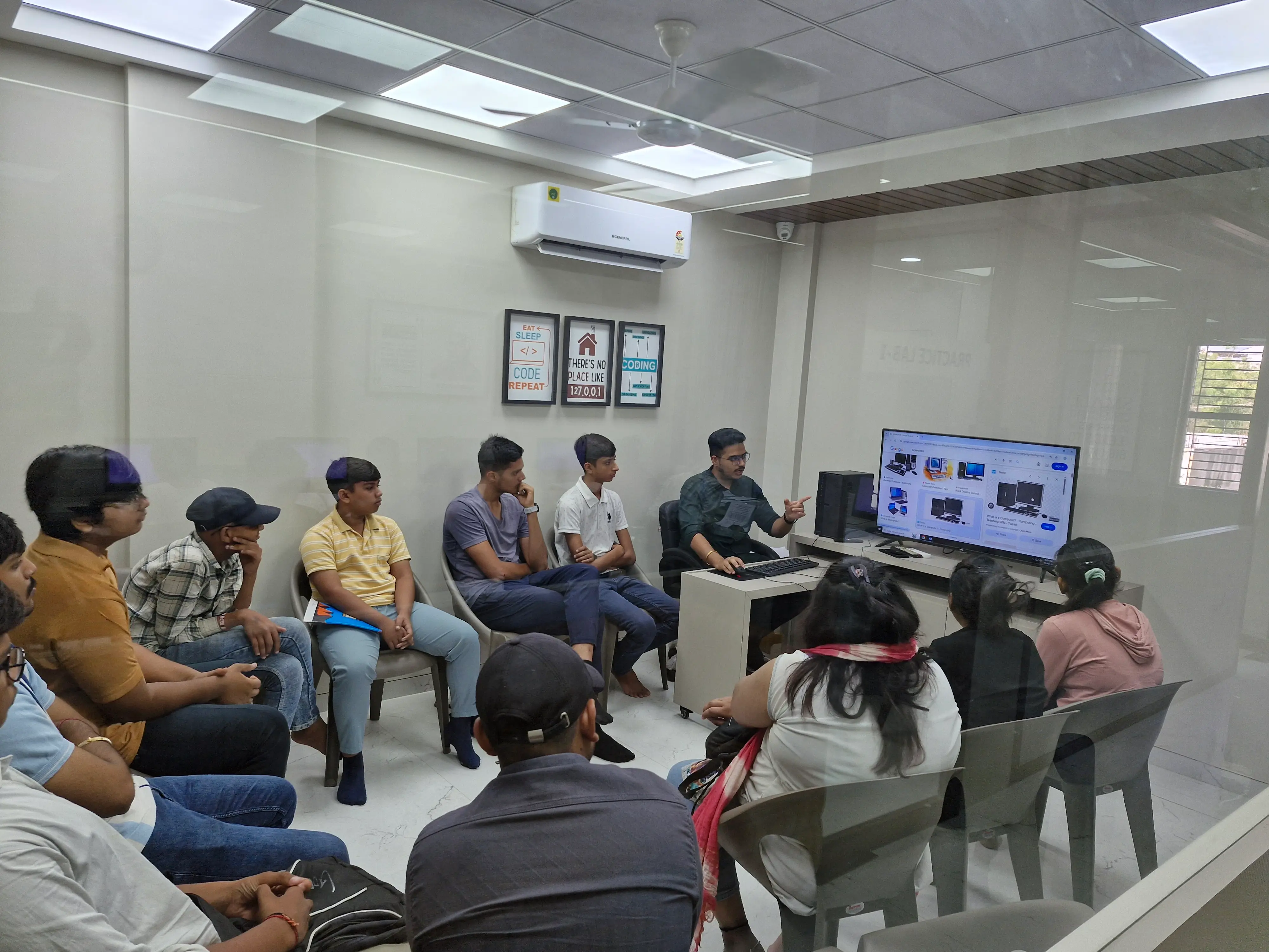 LECTURE ROOMS